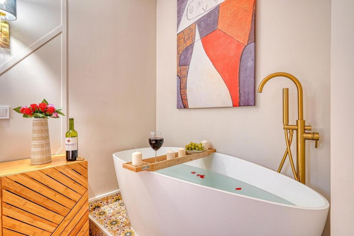 Eden Suite Paris La Defense Courbevoie Exterior photo